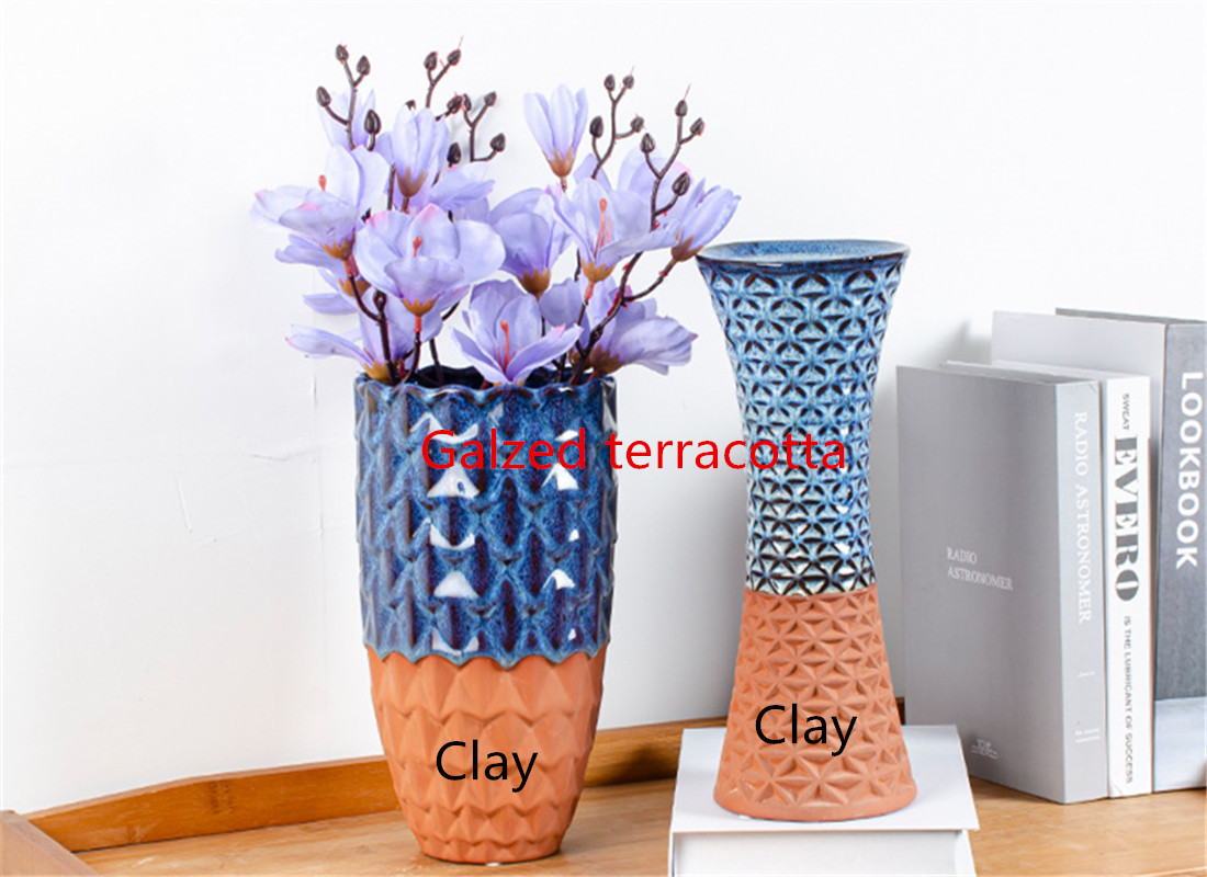 Chinese manufacturer Bespoke luxury red ware textured clay vase best selling in Italy