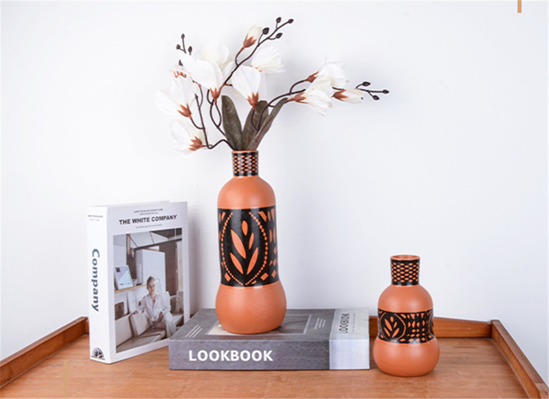 Modern design pattern color with personalised business logo hand painted terracotta flower vase