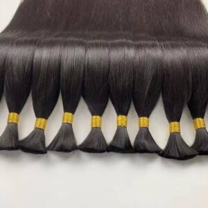 premium raw human hair bulk for bleaching prepared by our B2B trading company for European salons.