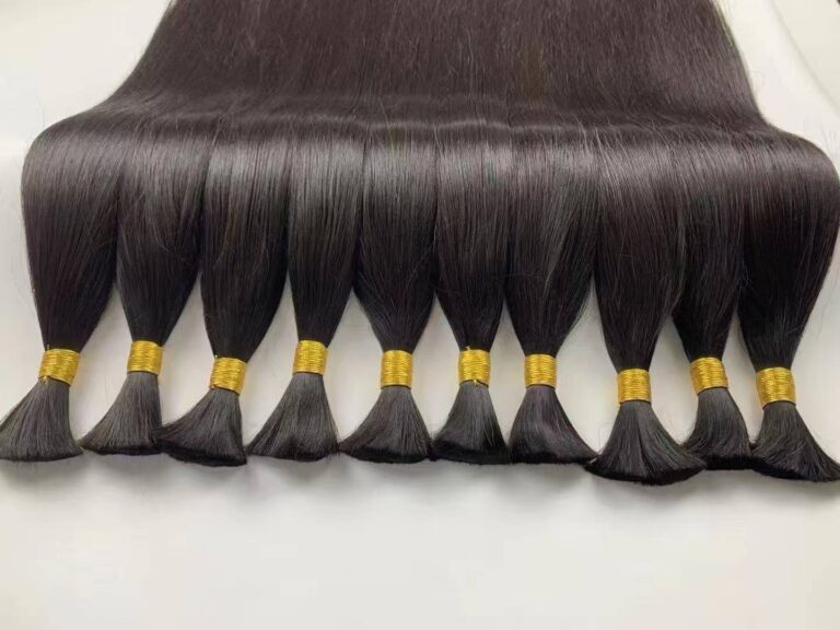 premium raw human hair bulk for bleaching prepared by our B2B trading company for European salons.